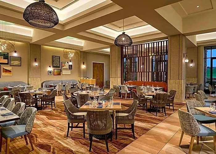 Resort The Westin Kierland & 4*