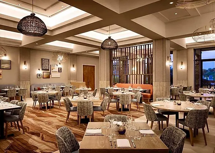 Resort The Westin Kierland & 4*